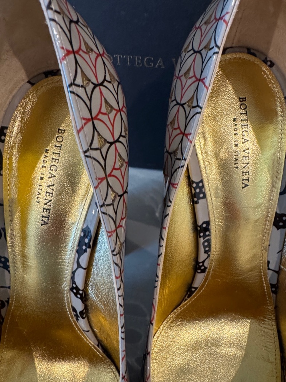 Bottega Veneta Multicolor Patterned Block Heel Pump with Gold Interior EUR 40.5 - Picture 4 of 10